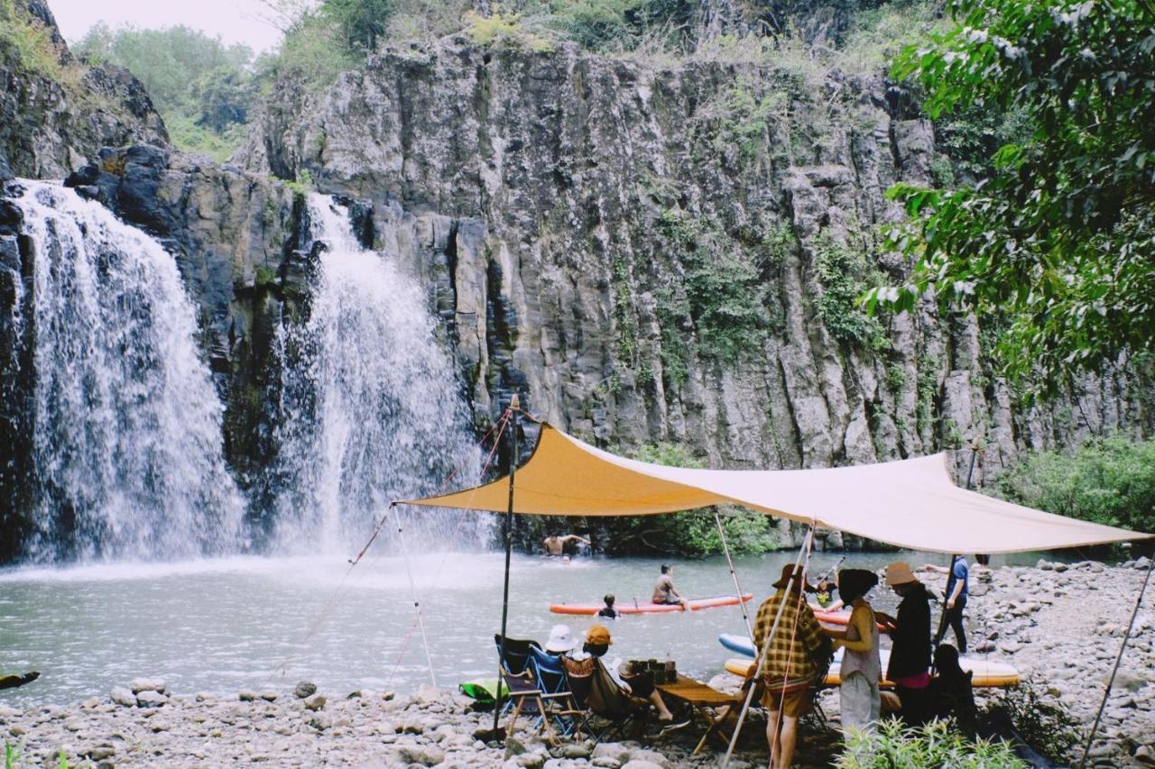 Lae Hostel Tuy Hoa Exteriör bild