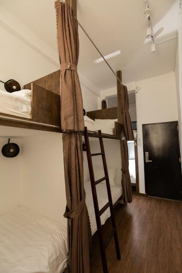 Lae Hostel Tuy Hoa Exteriör bild