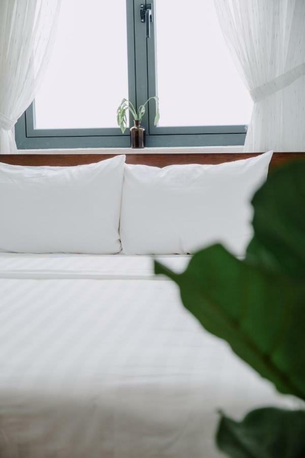 Lae Hostel Tuy Hoa Exteriör bild